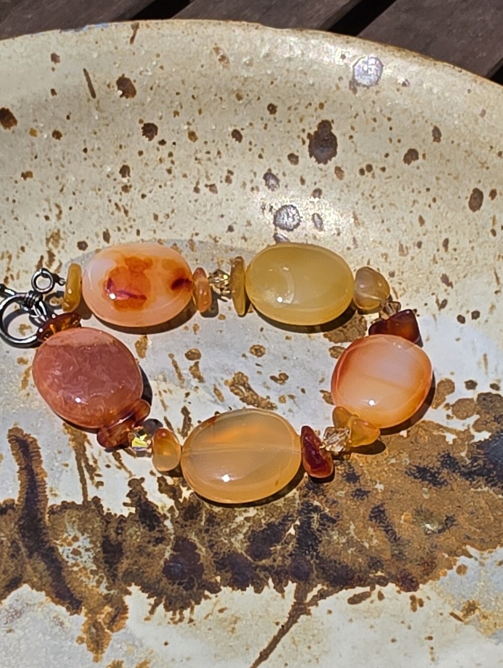 chunky polished carnelian and agate gemstone bracelet